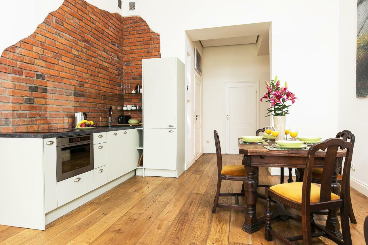 Old Town Brigue Apartment By Otium 克拉科夫 外观 照片